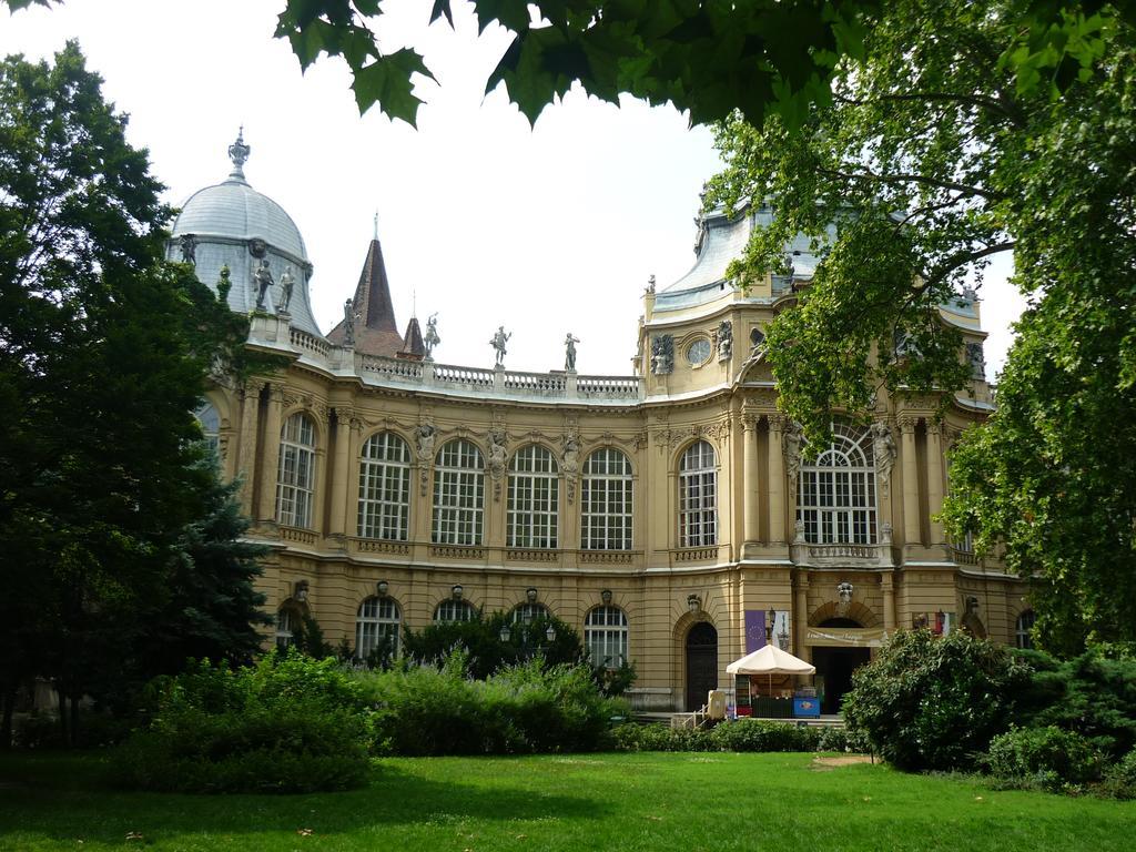 Joe Apartman Budapest Budapeste Exterior foto