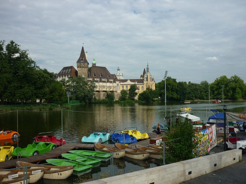 Joe Apartman Budapest Budapeste Exterior foto
