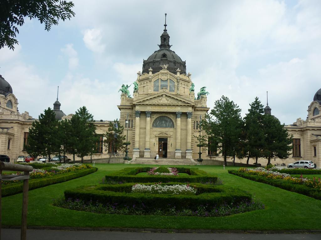 Joe Apartman Budapest Budapeste Exterior foto